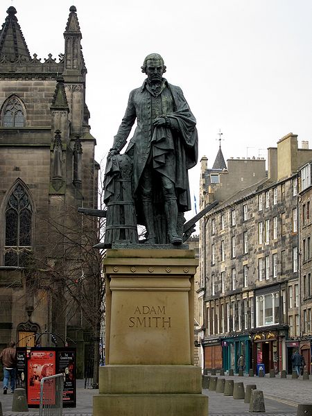 Statue of Adam Smith (Photo Credit: Wikimedia Commons)