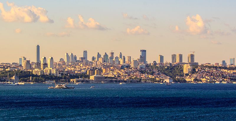 Instanbul Skyline (Photo Credit: Wikimedia Commons)