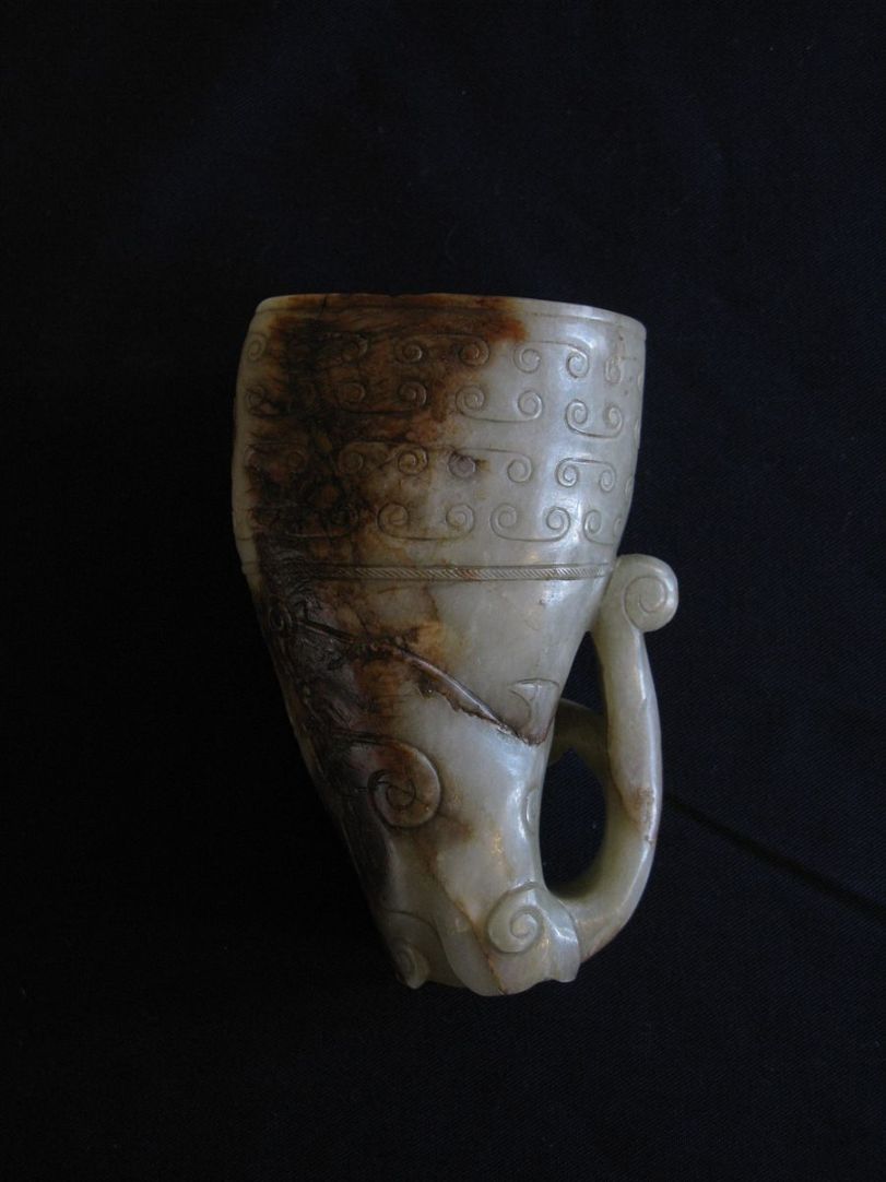Chinese Rhyton-style cup carved from grey nephrite jade (Photo credit: Wikimedia Commons)