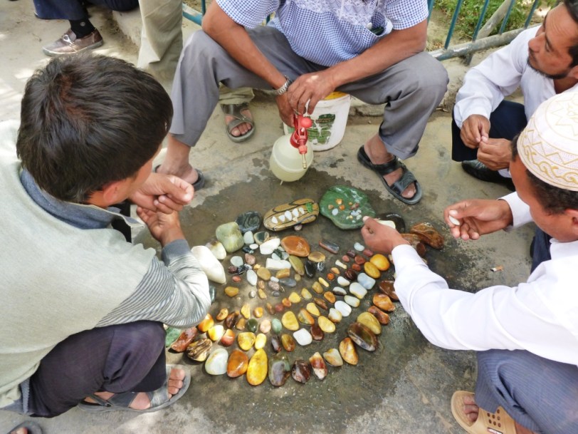 A Khotan jade market (Photo credit: Wikimedia Commons)
