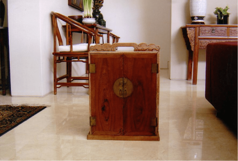 Photo 11 – Scholar’s Small Travelling Bookcase - Huanghuali
